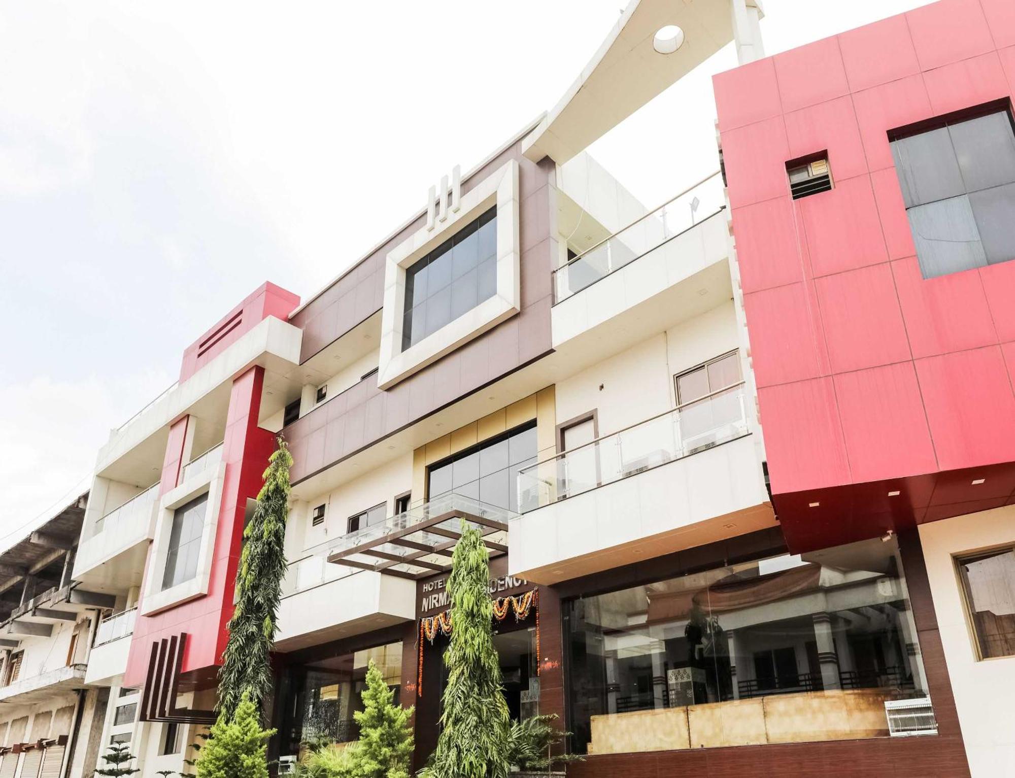 Super Townhouse Lalghati Near Airport Bhopal Buitenkant foto
