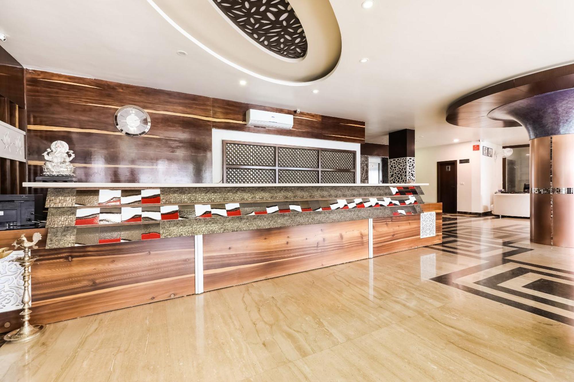 Super Townhouse Lalghati Near Airport Bhopal Buitenkant foto