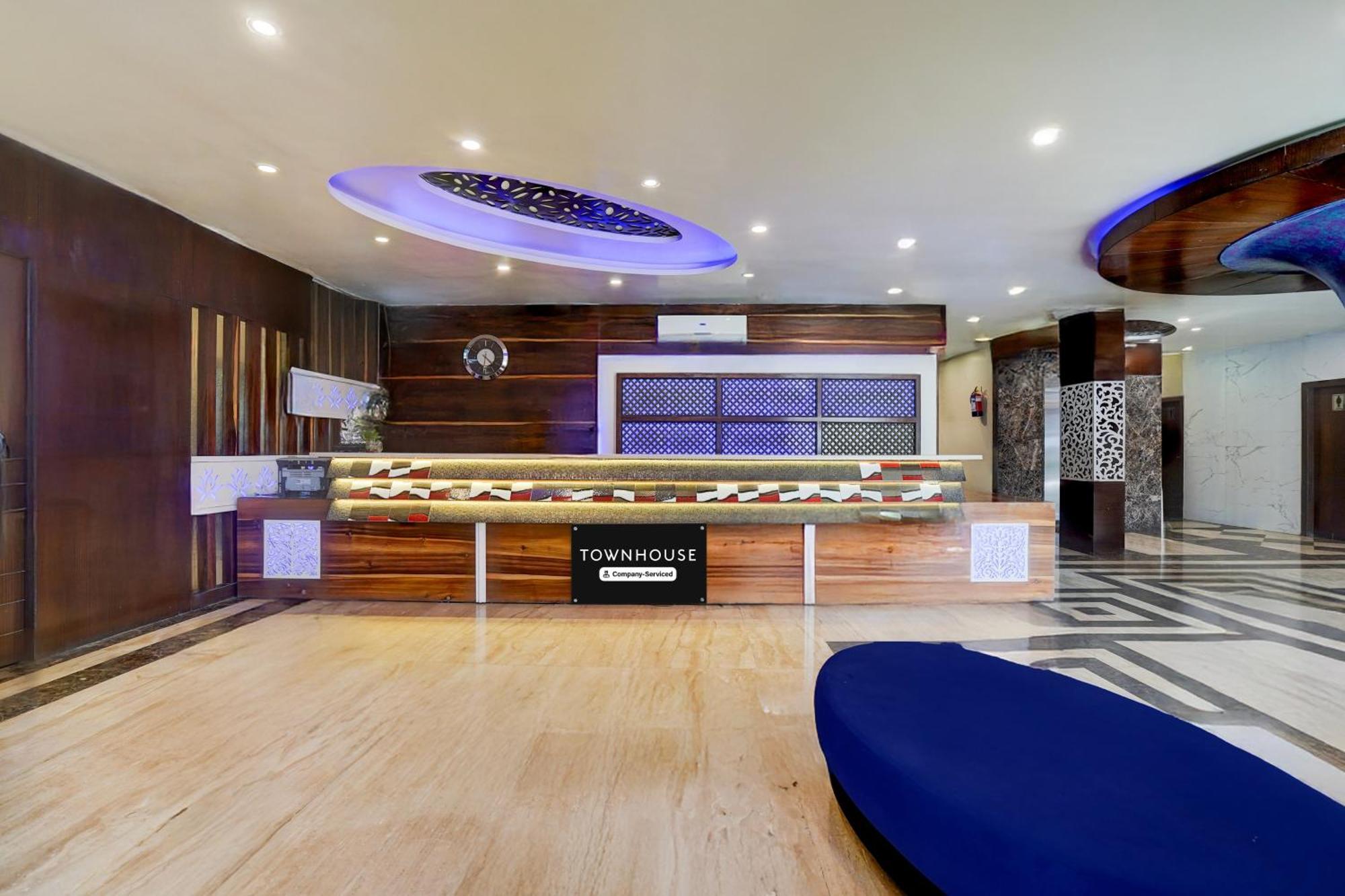 Super Townhouse Lalghati Near Airport Bhopal Buitenkant foto