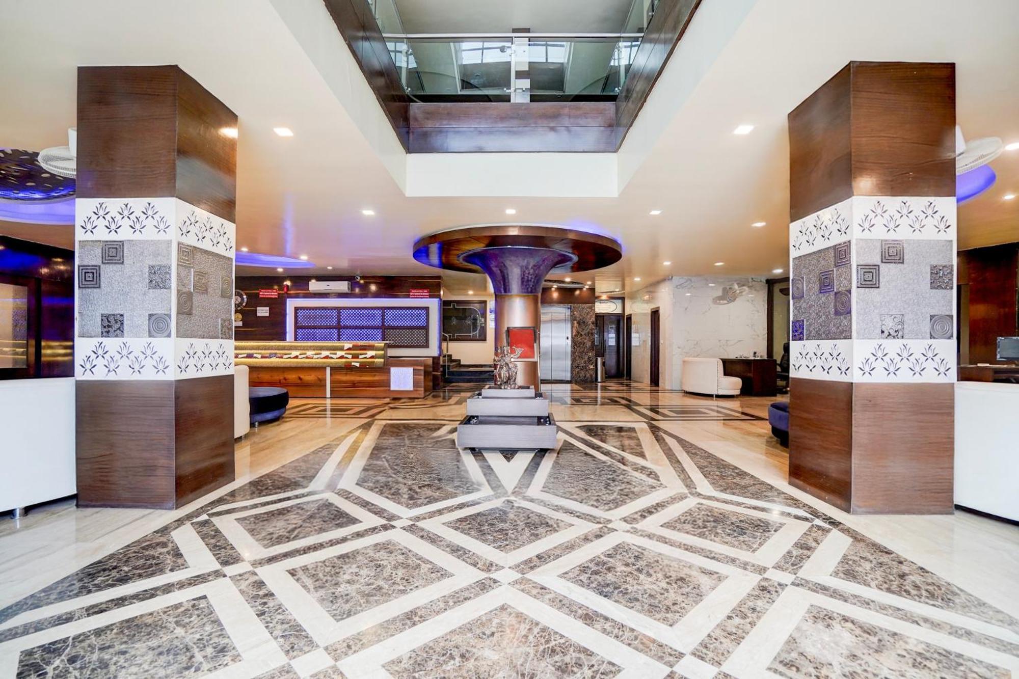 Super Townhouse Lalghati Near Airport Bhopal Buitenkant foto